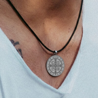 Collar Sello San Benito Ajustable – Acero Inoxidable